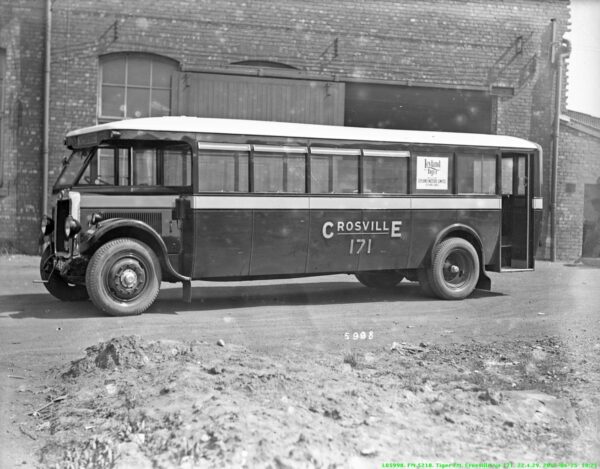 Crosville Motor Services FM5218, Leyland GH7, ECOC Bodywork